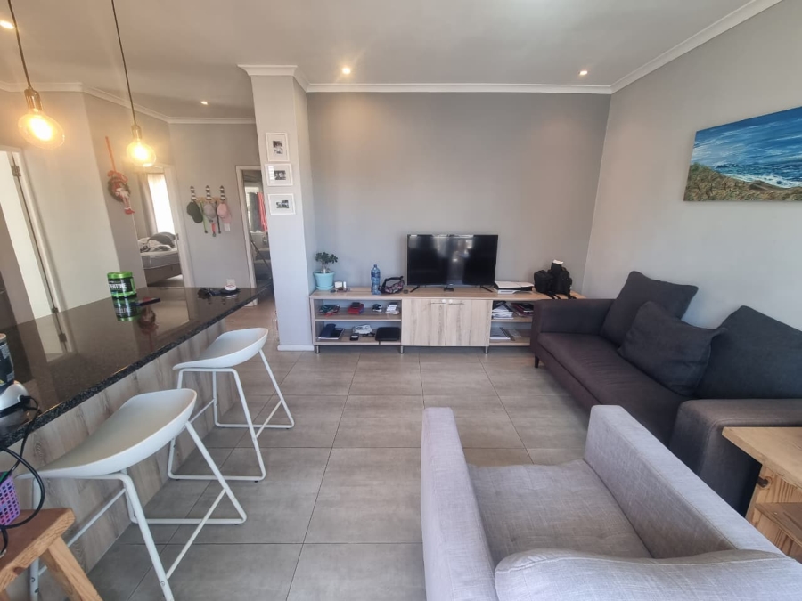 To Let 2 Bedroom Property for Rent in Table View Western Cape